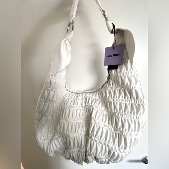 HOUSE OF WANT | HOW We Saunter White Shirring Luxury Vegan Leather Bag NWT - Picture 10 of 13